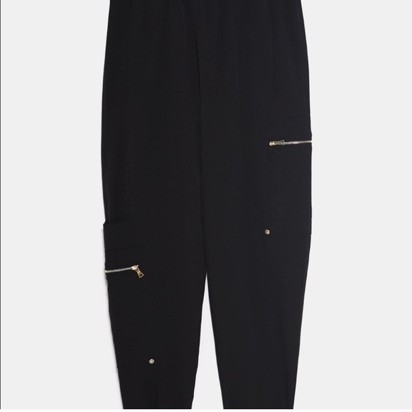 NWT ZARA CARGO JOGGERS WITH ZIPPER - Picture 4 of 5